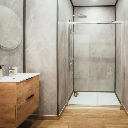 Iconic Palazzo Βίλα